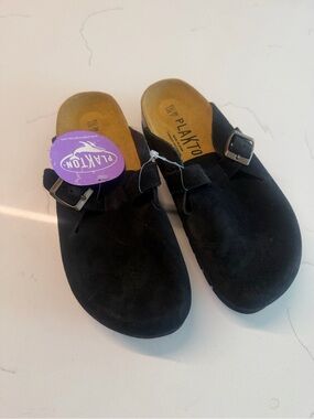 Plankton Bogey Clog Women's Black Suede, size 7, NWT